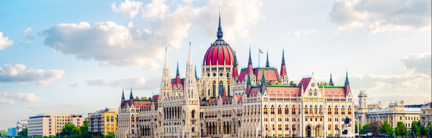 Le Parlement et le Danube à Budapest