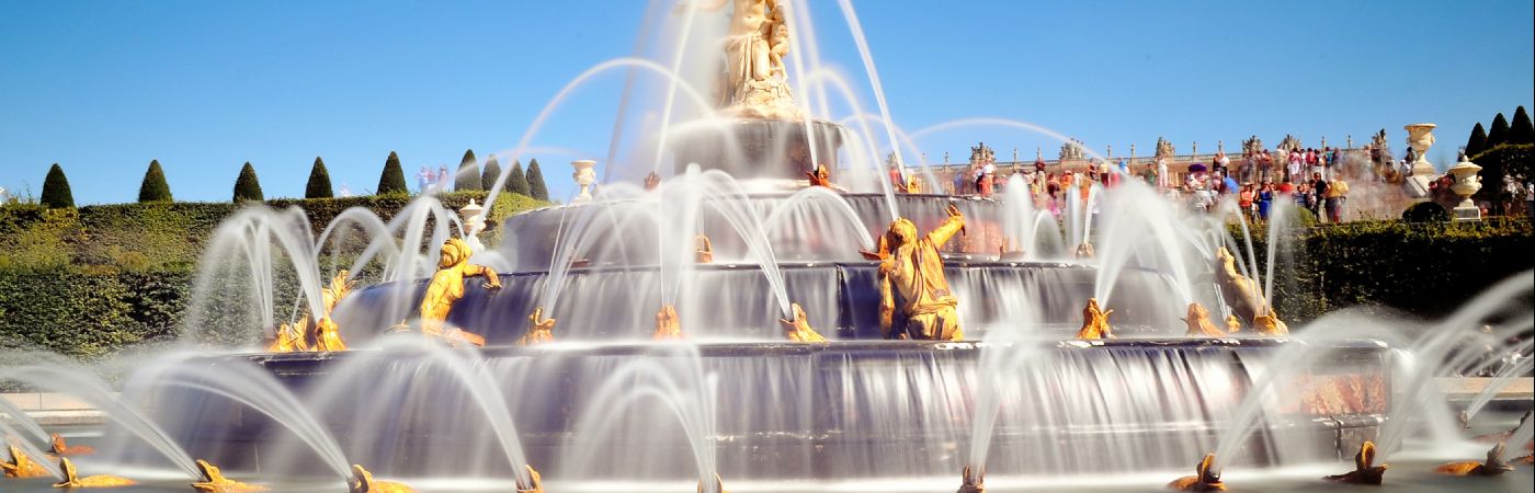 Jardin du château de Versailles pendant les grandes eaux